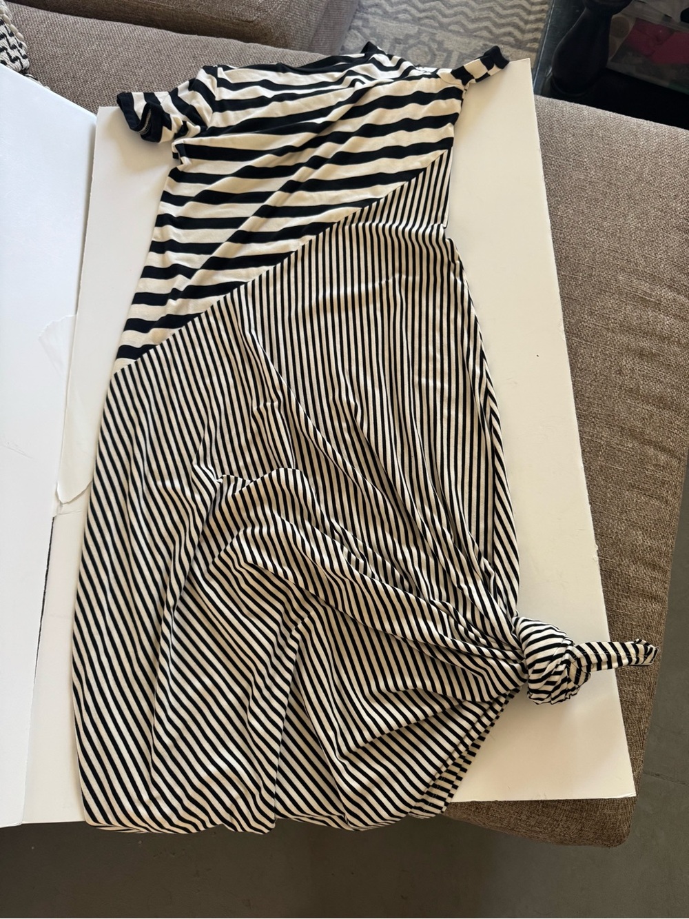Who What Wear Black and White small Striped Short-Sleeve High-Low Dress - Picture 8 of 9